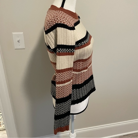 💥LAST CHANCE💥NWOT SHEIN sweater - Picture 3 of 6